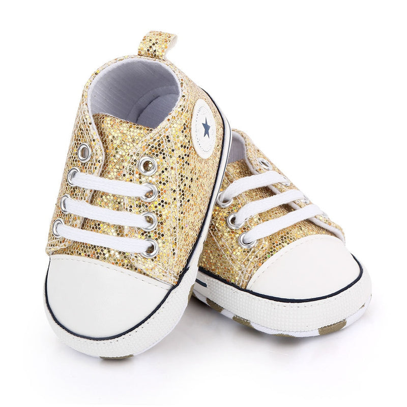 Tênis infantil para bebês estilo All Star: pezinhos na moda, mas com conforto!