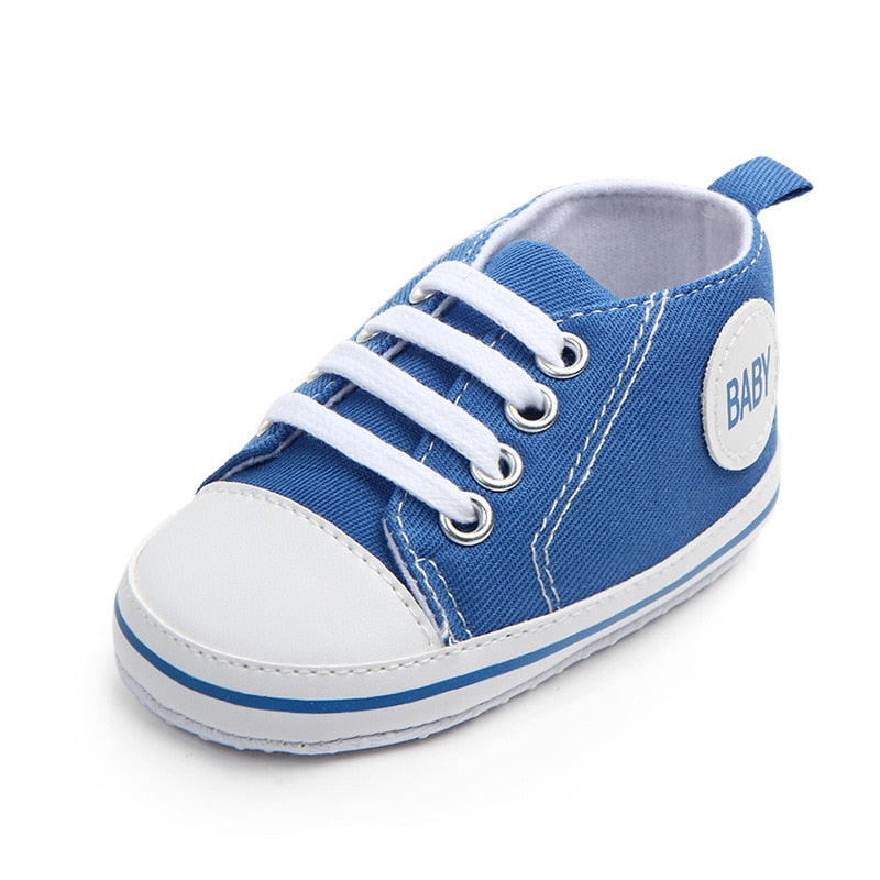 Tênis infantil para bebês estilo All Star: pezinhos na moda, mas com conforto!