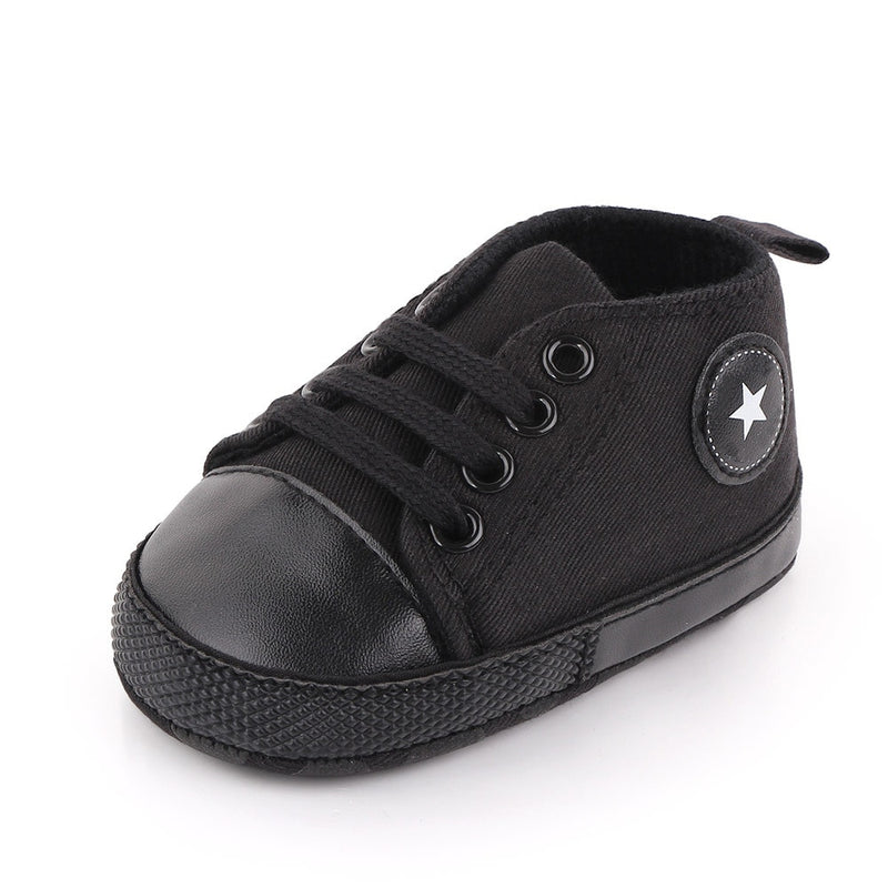 Tênis infantil para bebês estilo All Star: pezinhos na moda, mas com conforto!