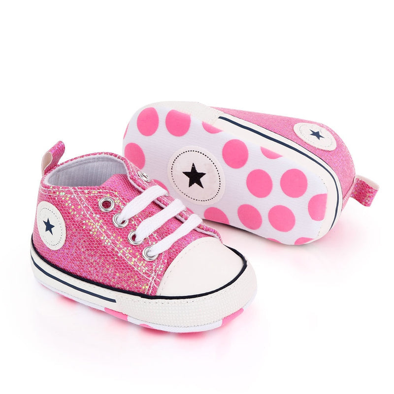 Tênis infantil para bebês estilo All Star: pezinhos na moda, mas com conforto!