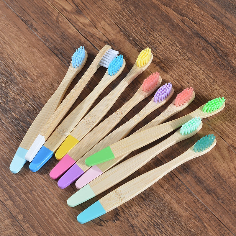 😁 Escova Infantil de Bambu - Kit com 10 escovas de dentes para crianças - Tons pastéis